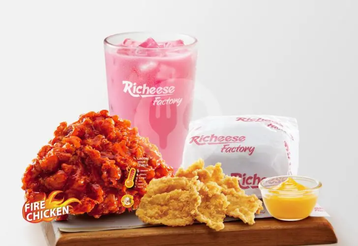 RICHEESE FACTORY YANG SANGAT LEZAT